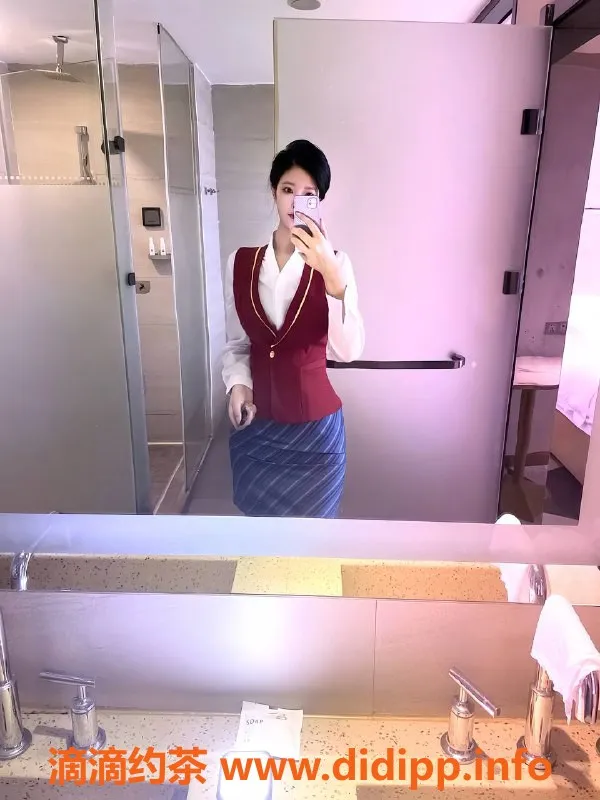 广州楼凤-天河梦璇，御姐长腿大胸，水费2500pp