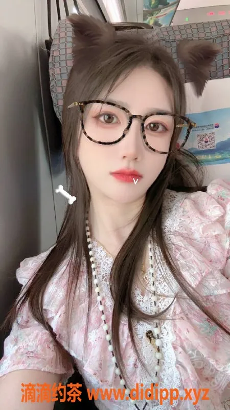 深圳楼凤-深圳福田米朵，26岁大胸美女，千元档服务