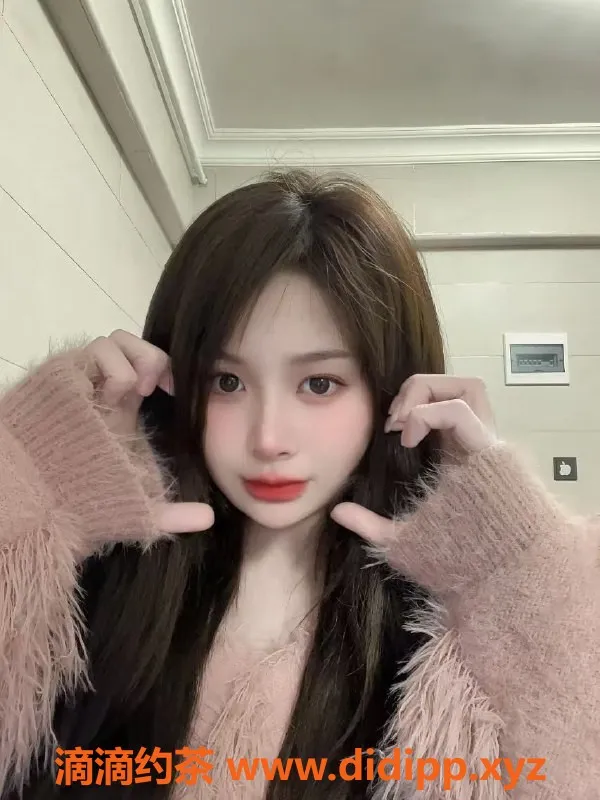 广州楼凤-白云安安 600元舌吻上门服务等你来体验