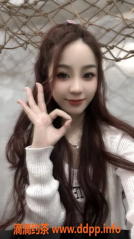 深圳楼凤-龙华艾米，视频验证，598元一小时服务