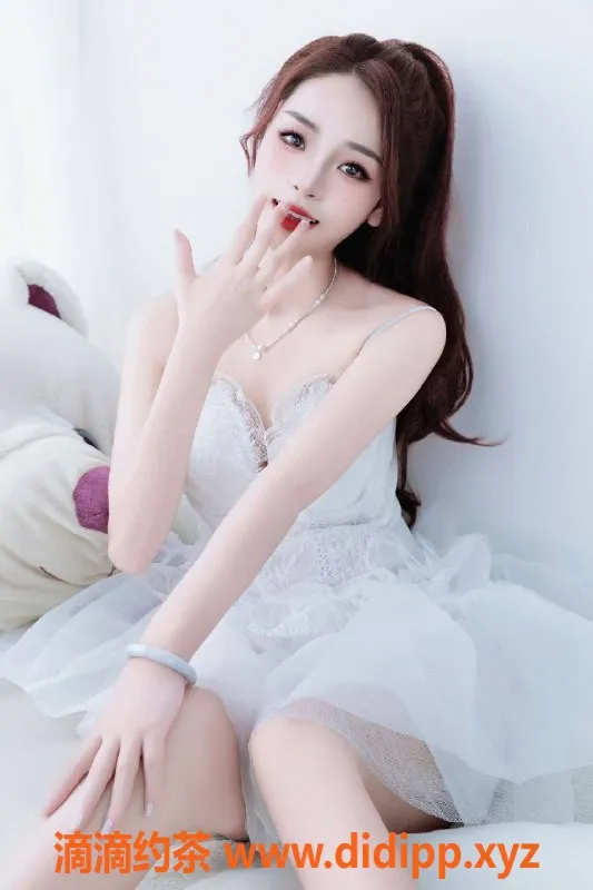 深圳楼凤-龙华艾米，视频验证，598元一小时服务