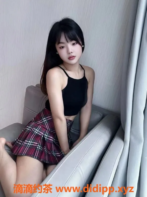 深圳楼凤-小雪，深圳龙华，1000元激情服务等你来体验！