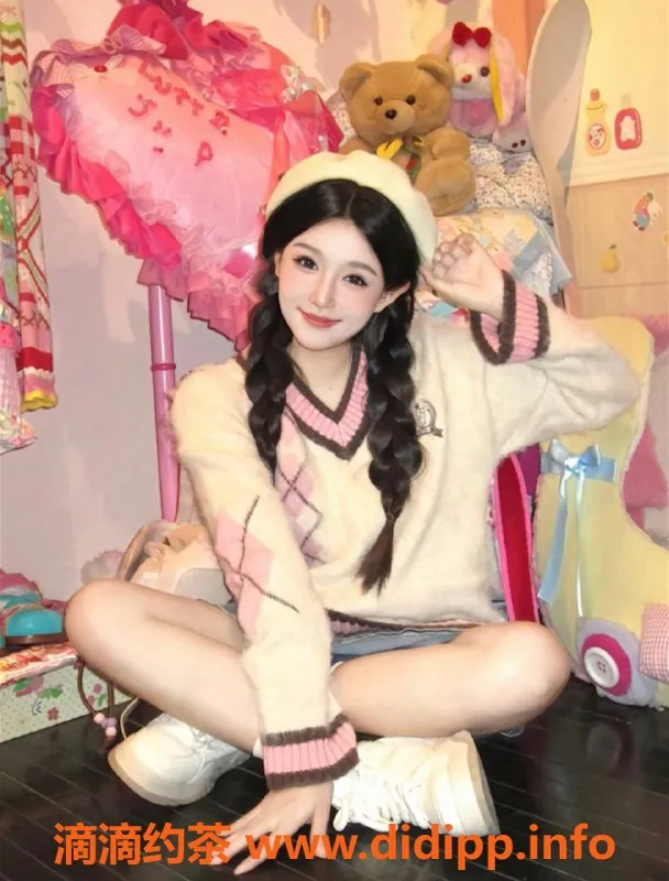 杭州楼凤-拱墅区小田，165cm，45kg嫩妹，1500元高颜值服务