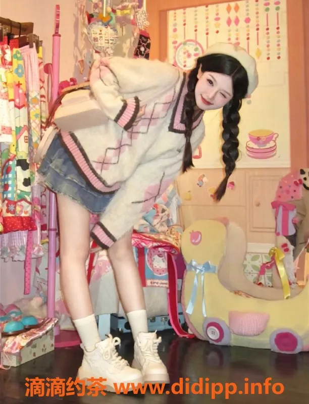 杭州楼凤-拱墅区小田，165cm，45kg嫩妹，1500元高颜值服务