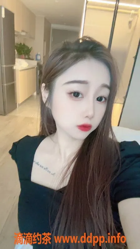 广州楼凤-佛山妍颜，700水费嫩妹大胸服务