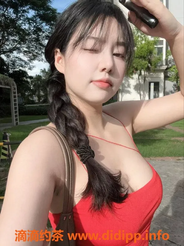 深圳楼凤-深圳小苍，162cm94斤，1500元服务等你来体验！