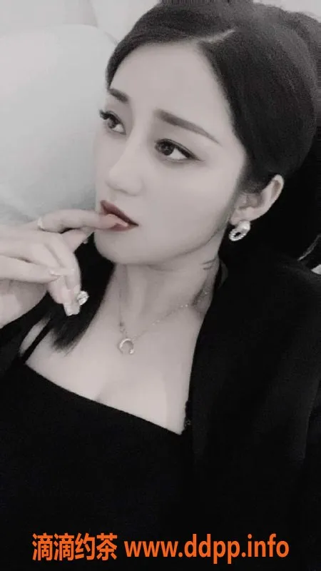 深圳楼凤-南山麦麦 25岁 170cm 60kg 胸围38E 900起