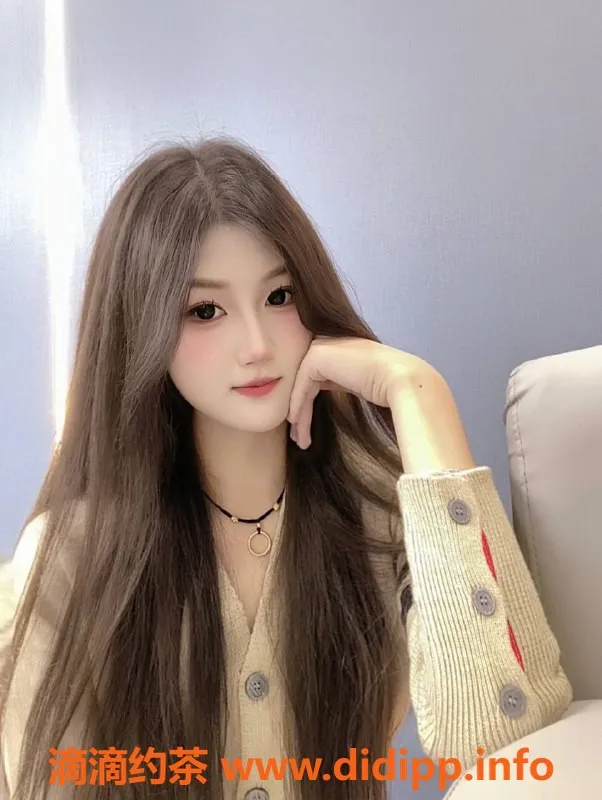 广州楼凤资源信息,天河嫩妹米苏，700p超值长腿体验