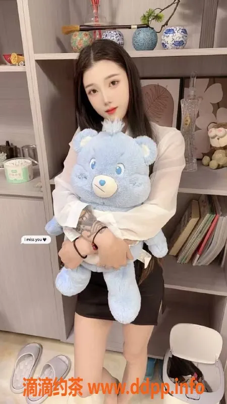 广州楼凤-佛山桂城嫩妹诗诗，800p舌吻COS服务等你来体验