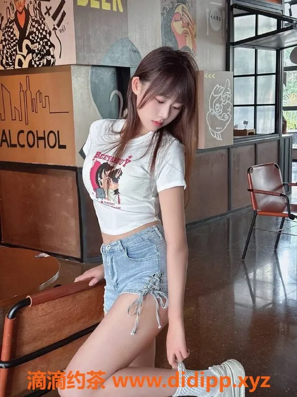 深圳楼凤-南山锦瑶，高挑身材，优质服务，联系我哦！