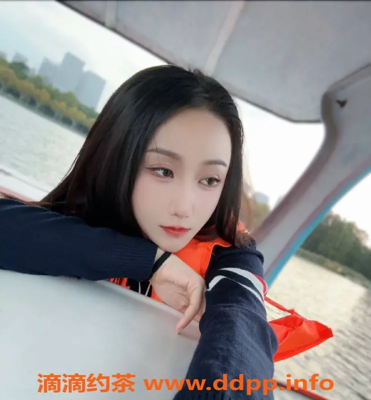 上海楼凤-长宁Abby，160cm B罩杯，700元起服务