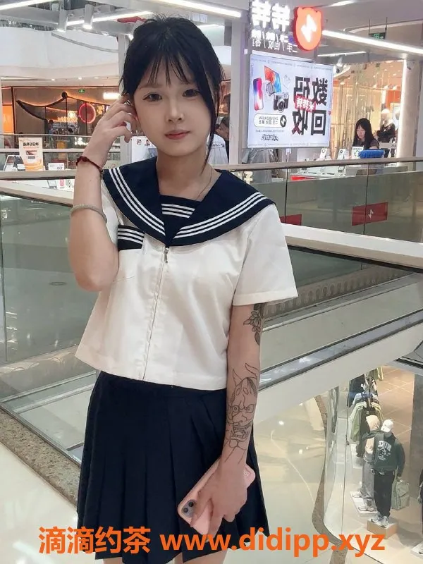 广州楼凤资源信息,番禺嫩妹雪梨，舌吻体验仅需700p