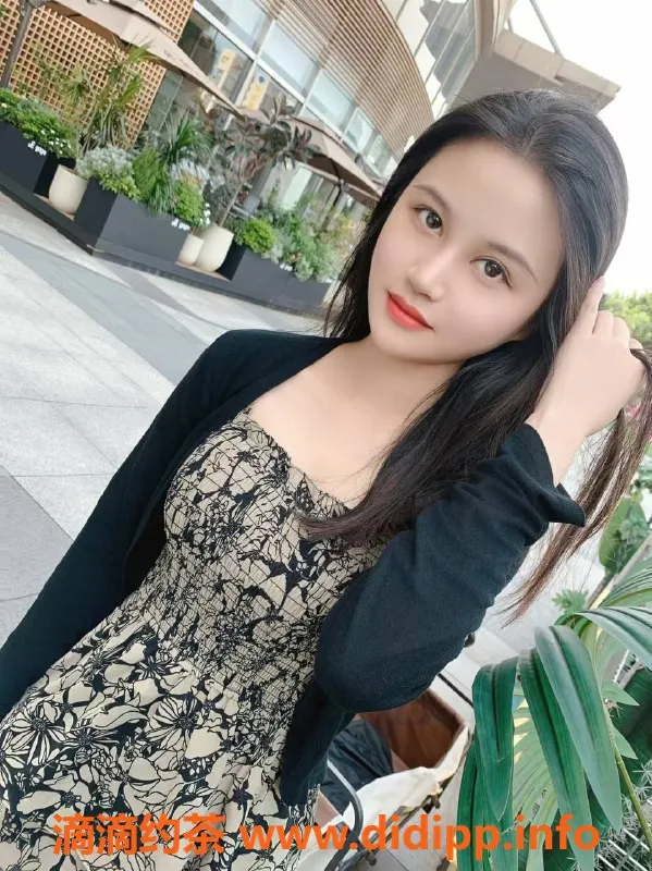 广州楼凤-白云金沙洲菲菲，夜课舌吻服务，600元起