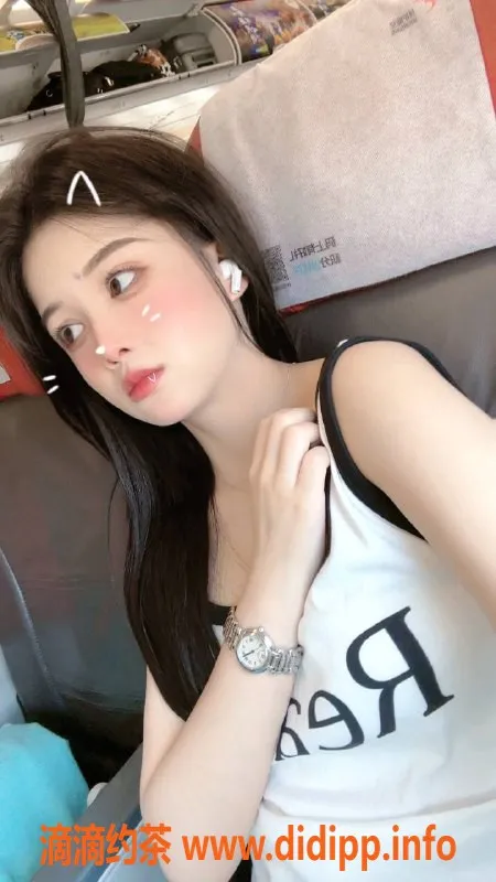 杭州上门服务-上城区小白兔，168cm 36C，舌吻69互动，超值体验