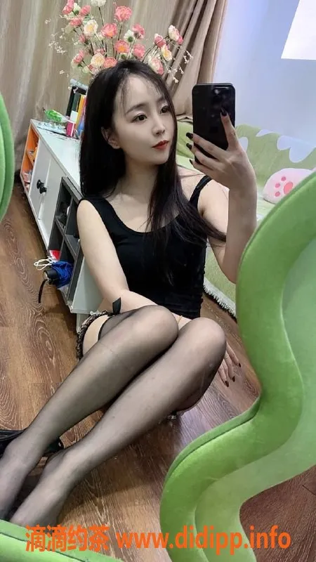 深圳楼凤-深圳福田颜柒，22岁160cm，价格实惠