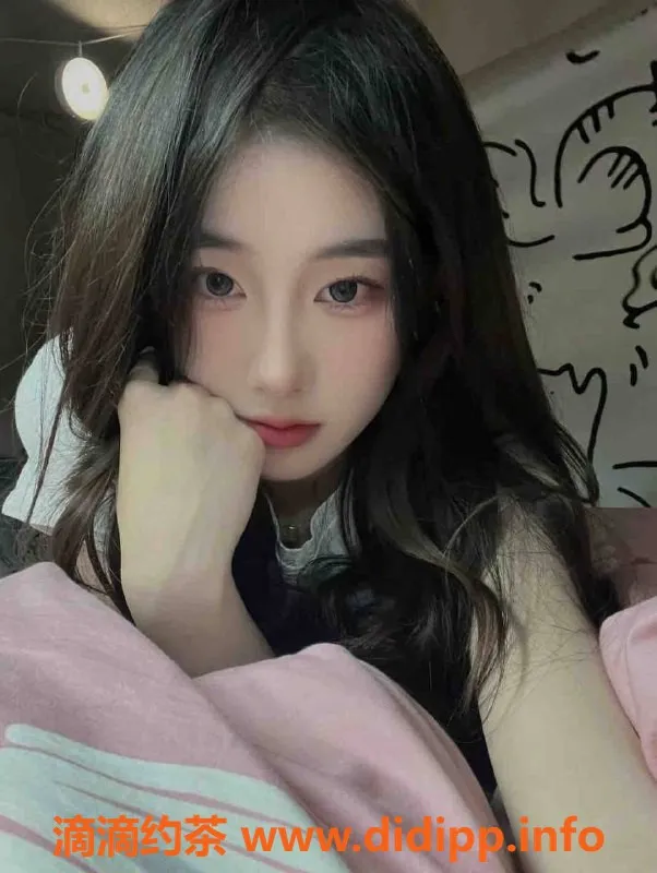 上海楼凤-闵行苏小小，166身高、B罩杯，1200起