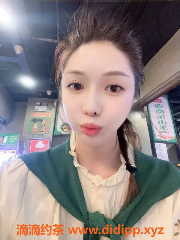 深圳楼凤资源信息,深圳南山徐小雨，25岁165cm胸围C价800起