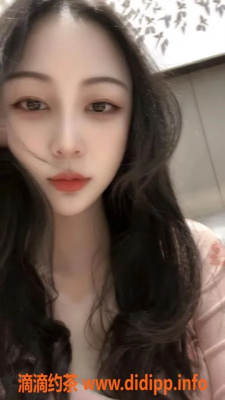 深圳楼凤资源信息,深圳罗湖冰冰，165cm C罩杯，服务优质