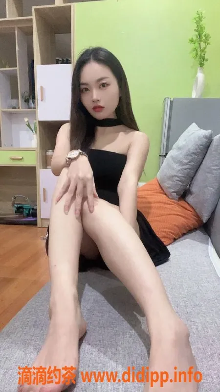 深圳楼凤-深圳福田伊依 26岁160cm 88斤 超值服务