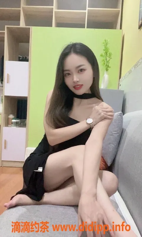 深圳楼凤-深圳福田伊依 26岁160cm 88斤 超值服务