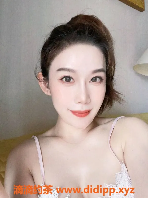 广州楼凤-天河倩茹，人妻风情，700元/小时