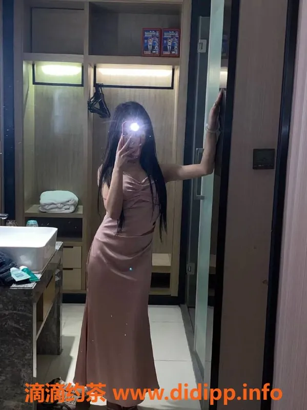 广州楼凤-南海嫩妹熙熙外出服务，700p超值体验