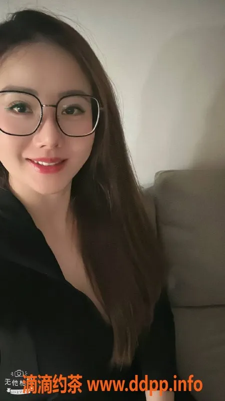 广州楼凤资源信息,番禺御姐晴儿，700p体验大胸魅力