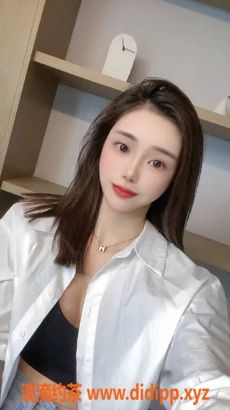 杭州楼凤-柚子 21岁 166cm 45kg 超粉嫩小女生睁开新姿势体验