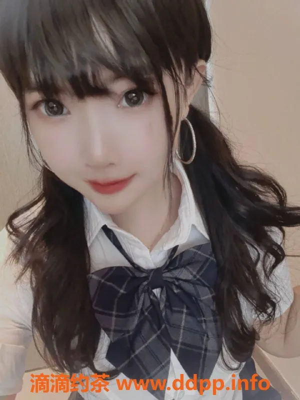 广州楼凤资源信息,天河小葡萄，2000元，学生艺名、美颜服务