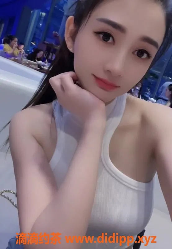 杭州楼凤-拱墅雅雯：168CM大胸女神，16P仅需28PP