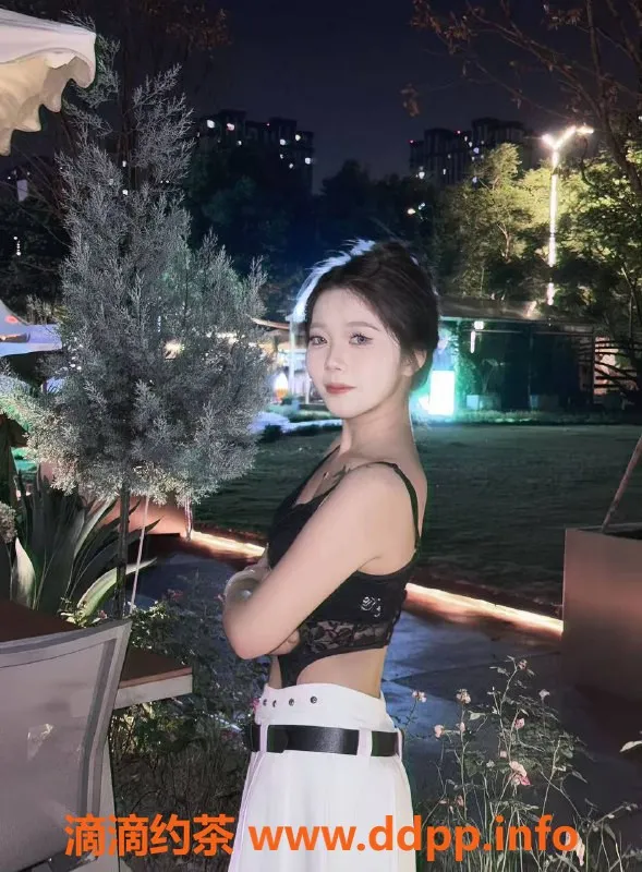 成都楼凤-成都嘟嘟嫩妹，身高155，18岁仅500元