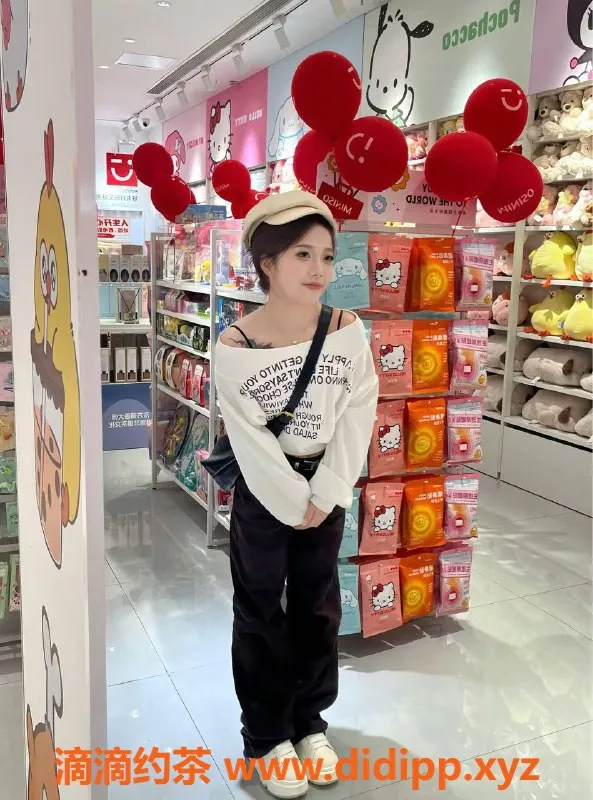 成都楼凤-成都嘟嘟嫩妹，身高155，18岁仅500元