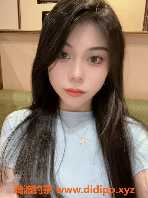 杭州楼凤资源信息,上城区千惠老师，纯天然美妞，超白皙可舌吻！