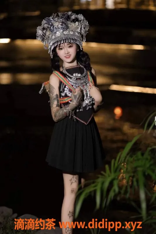 深圳楼凤-龙岗白虎丽子，900元私密服务