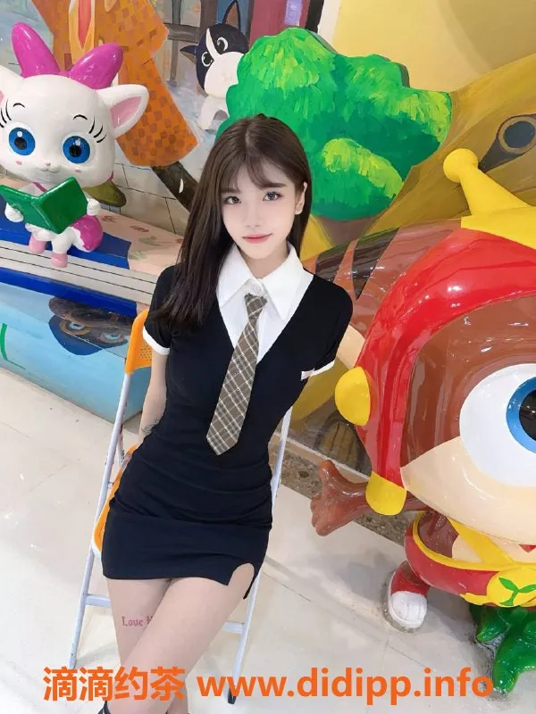 广州楼凤-天河嫩妹西西，1900pp舌吻长腿服务