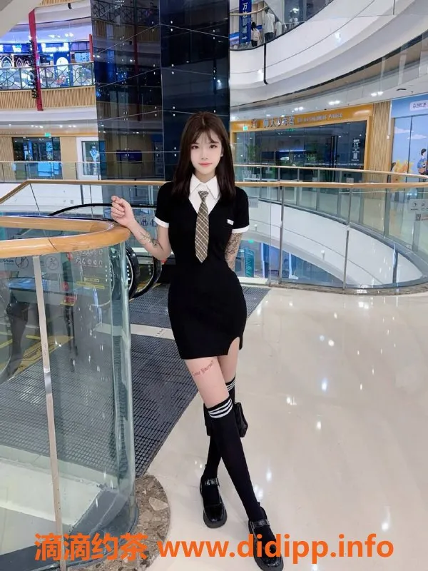 广州楼凤-天河嫩妹西西，1900pp舌吻长腿服务