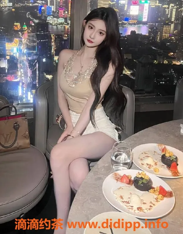 上海楼凤-闵行雯雯福利价仅1200P，先到先得！