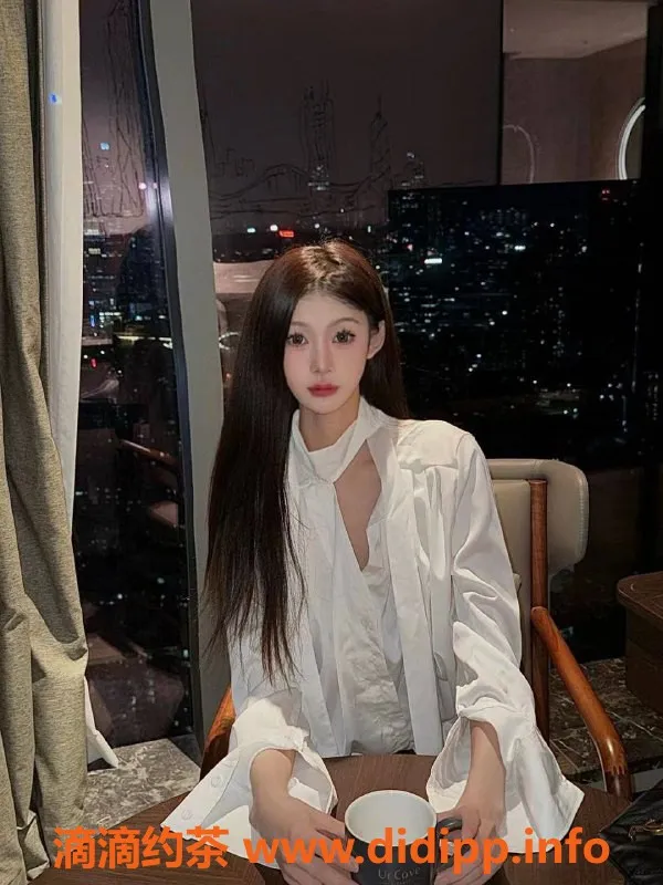 杭州楼凤-拱墅区21岁大学生，169cm身高，1200约体验