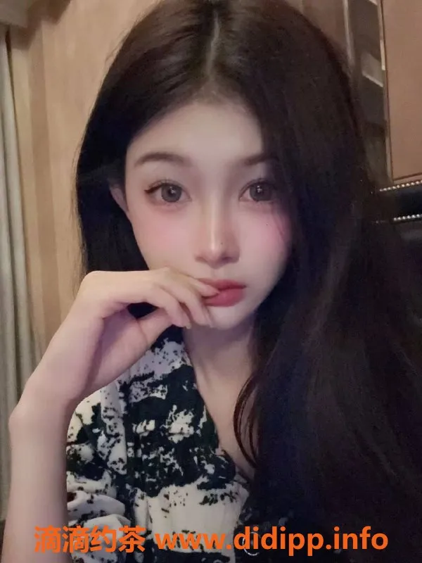 杭州楼凤-拱墅区21岁大学生，169cm身高，1200约体验