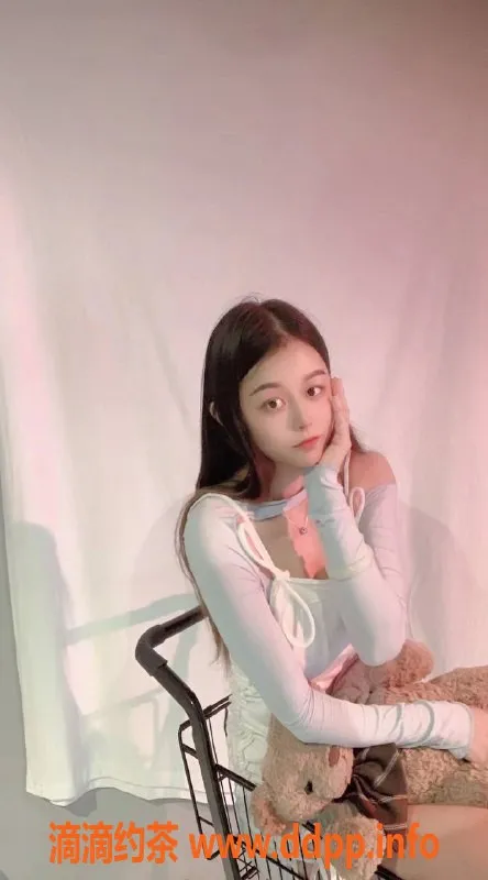 深圳楼凤资源信息,沫沫：深圳龙华22岁美女，1000元起服务