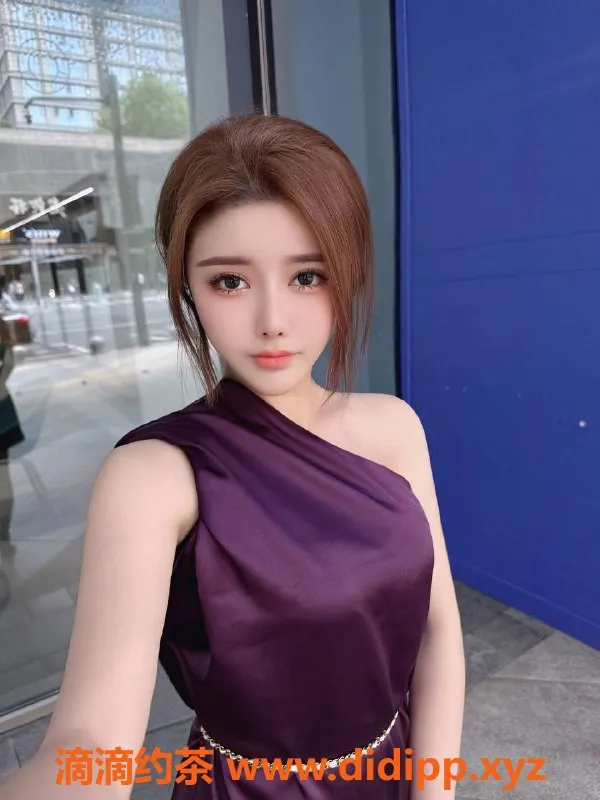 杭州楼凤-上城区艾薇儿 165高43轻熟女 1500元尽享多项服务