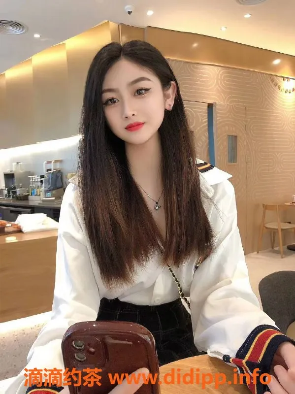 深圳楼凤-南山雨彤，800元起，服务超赞！