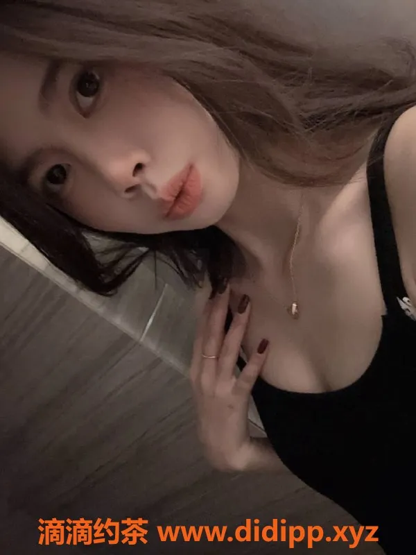 深圳楼凤-南山美雪，163cm B罩杯，888P起步服务