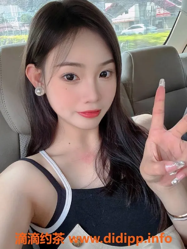 深圳楼凤资源信息,深圳龙华欣欣，大胸靓丽女孩】