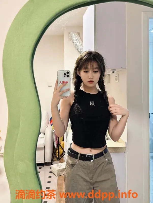 杭州楼凤-滨江区19岁白芷，165cm小蛮腰，激情服务