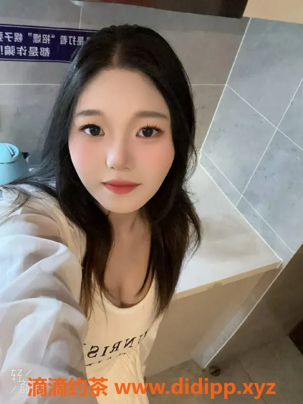 广州楼凤-天河六六，舌吻与69p，700元起！