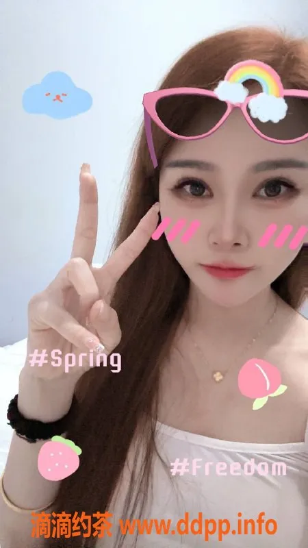 广州楼凤-天河甜妹白兔，800元/次视频认证