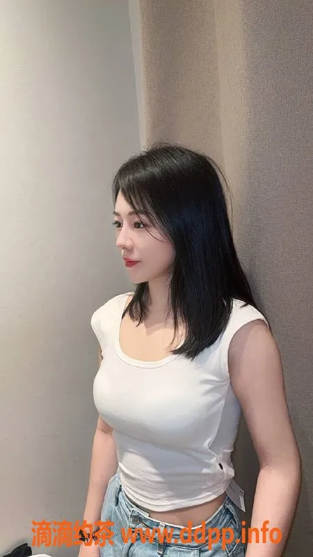 深圳楼凤资源信息,坂田小艺，口爆与足交，800元起