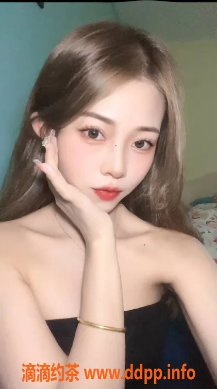 深圳楼凤-深圳龙华小冉，18岁嫩妹，1000元带回家