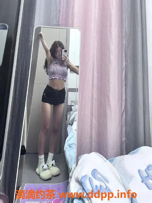 广州楼凤-天河御姐伊伊，700元享完美服务！